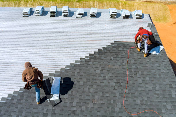 Best Roofing Contractors for Homes  in Chesaning, MI